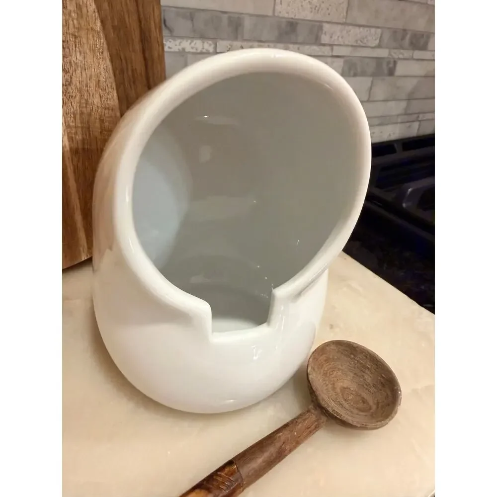 Crate&Barrel excellent pre